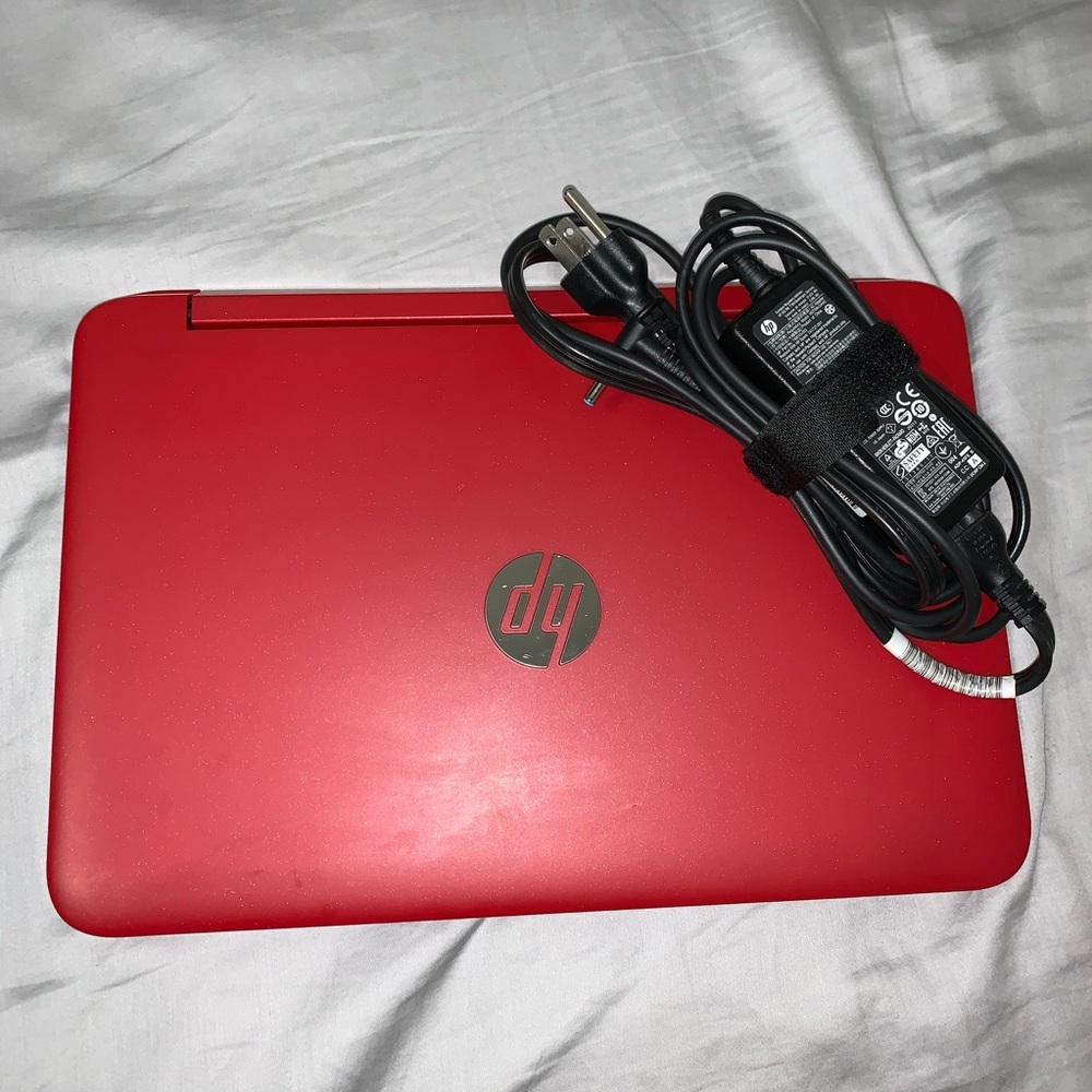 HP Pavilion X360 Red Beats Audio hybrid laptop